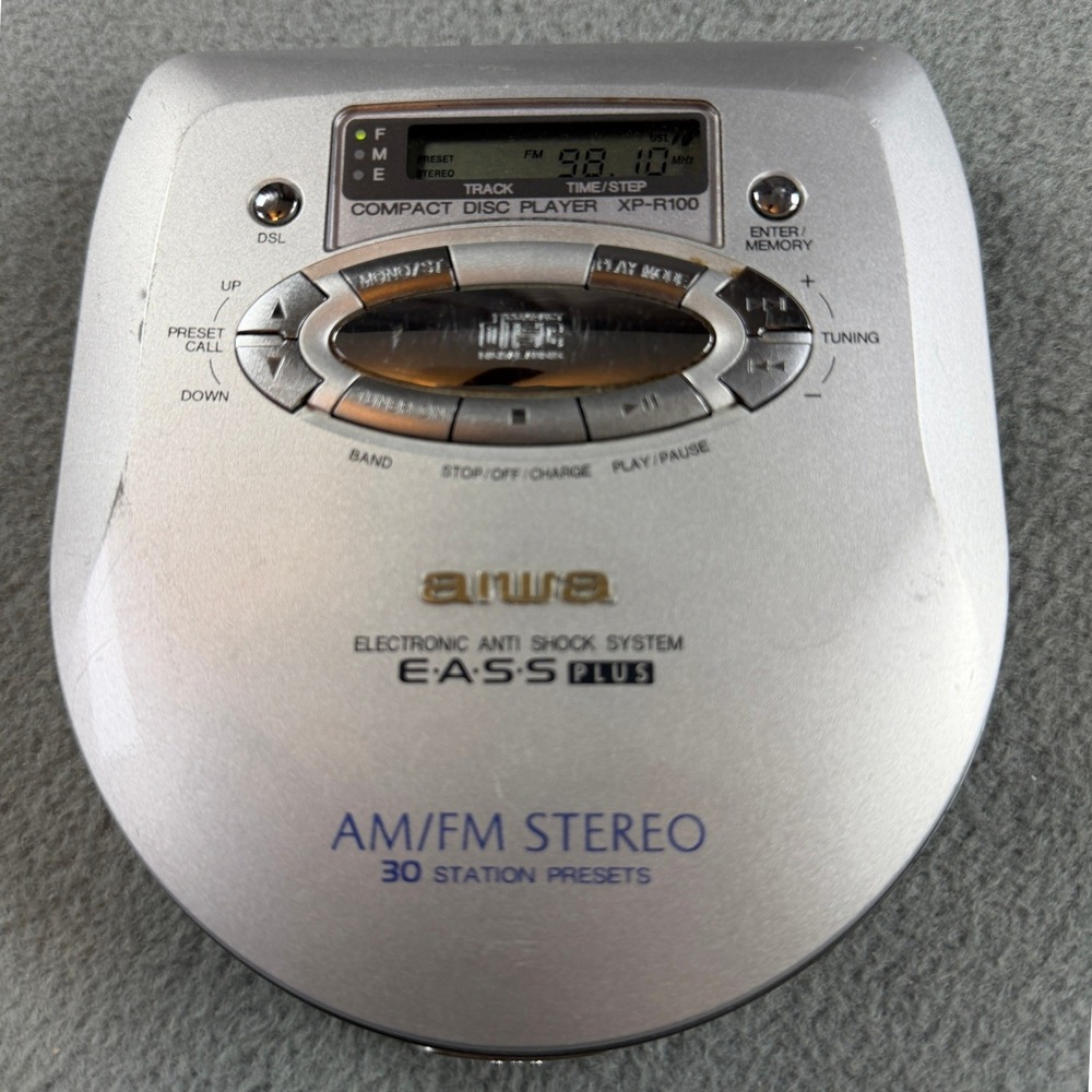 Aiwa XP-R100 Portable CD Player AM/FM Stereo Radio EASS Plus Silver 1999 Vintage